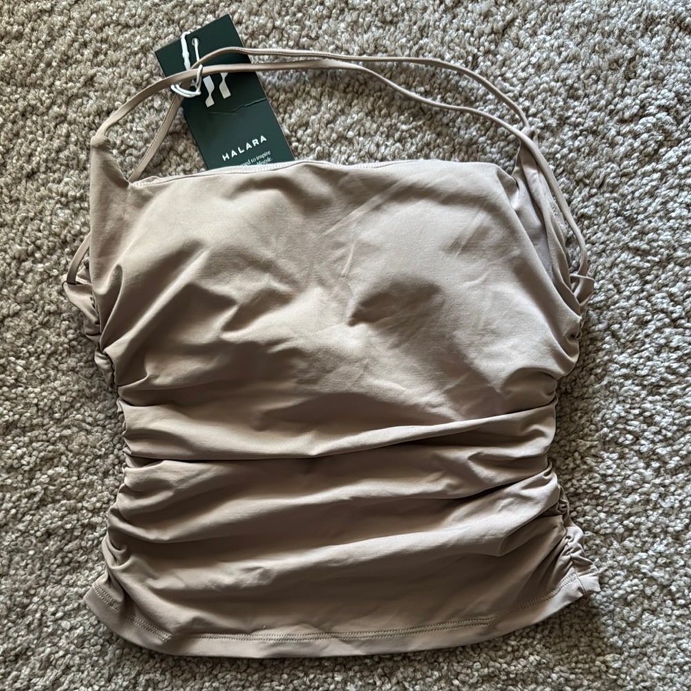 HALARA Tan Fitted Ruched Camisole